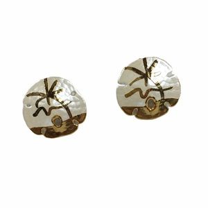 Vintage Estate Jewelry Earrings Seashell Shape